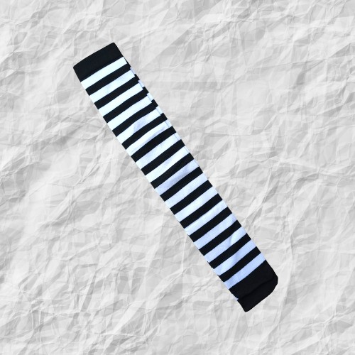 Medias Bucaneras Rayas Blancas