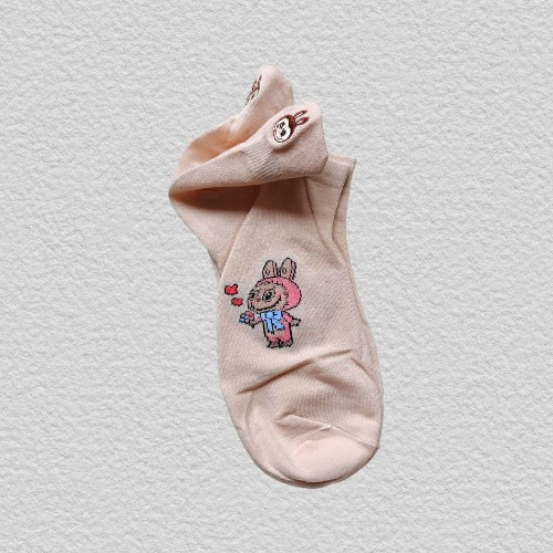 Medias Cortas Bordadas Labubu